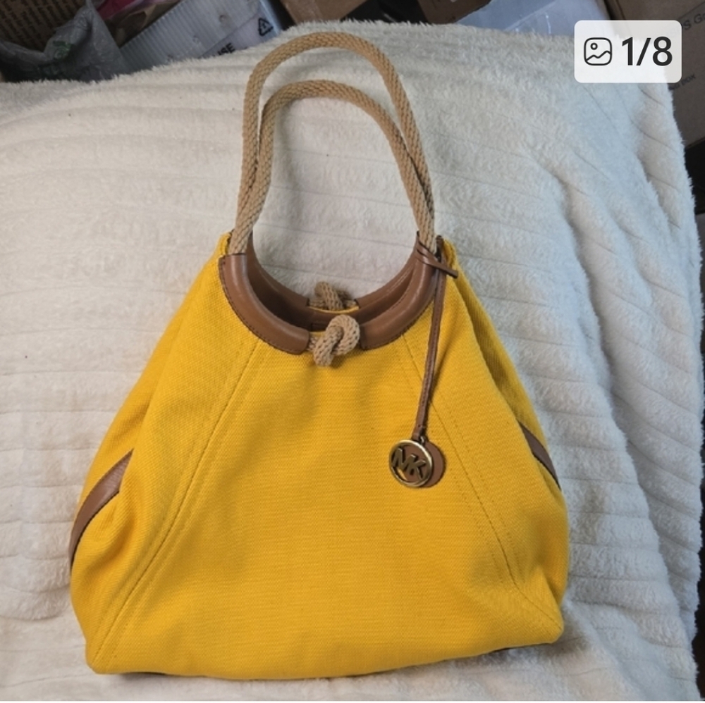Michael Kors Yellow Fabric Shoulder Hobo Bag with Tan Leather Trim - NEW - Picture 9 of 9